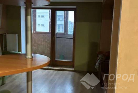 Продам 3-х кімнатну квартиру, Сосновая Горка, Научная метро, Код: 815269/1