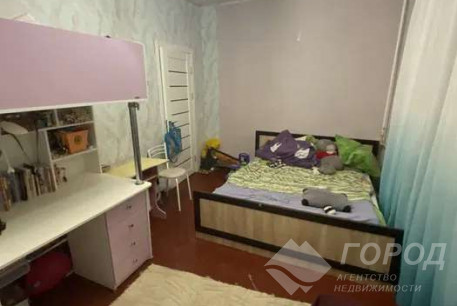 Продам 2-х кімнатну квартиру, Рогань, Код: 815279/1