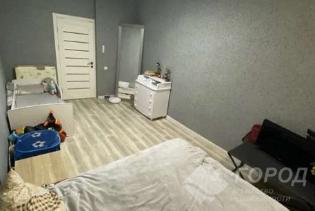 Продам 2-х кімнатну квартиру, Рогань, Код: 815279/1