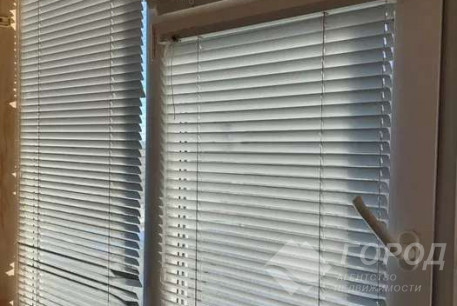 Продам 2-х кімнатну квартиру, ХТЗ, Хролы пос., Код: 815290/1