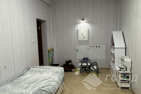 Продам 3-х кімнатну квартиру, Павлово поле, Ботанический сад метро, Код: 815293/1