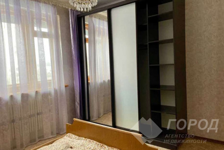 Сдам 4-х кімнатну квартиру, ХТЗ, Масельского метро, Код: 815319/1