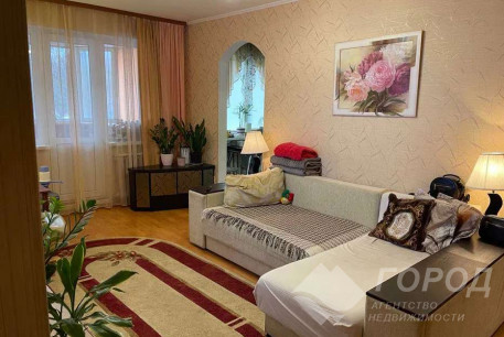 Сдам 3-х кімнатну квартиру, Новые дома, Маршала Жукова метро (Дворец спорта), Код: 815325/1