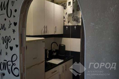 Сдам гостинку, Новые дома, Армейская метро (Советской Армии), Код: 815332/1