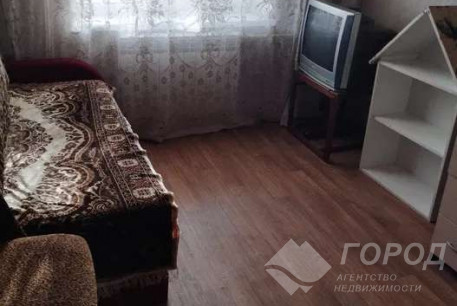 Продам 2-х кімнатну квартиру, Центр, Код: 815354/1