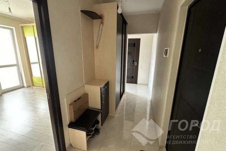 Продам 2-х кімнатну квартиру, Сосновая Горка, Научная метро, Код: 815366/1