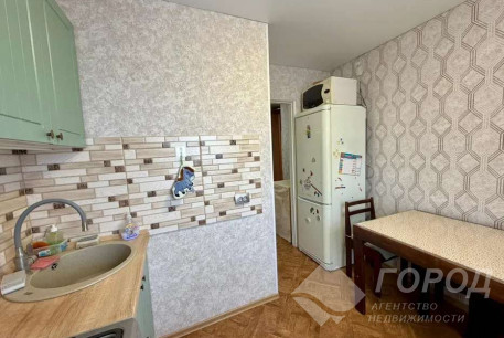 Продам 3-х кімнатну квартиру, Сосновая Горка, Код: 815381/1