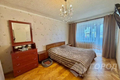 Продам 3-х кімнатну квартиру, Сосновая Горка, Код: 815381/1