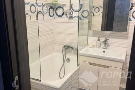 Продам 2-х кімнатну квартиру, Салтовка, ТРК Украина, Код: 815389/1