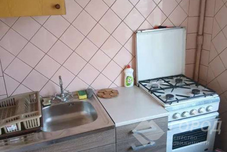 Продам 3-х кімнатну квартиру, Гагарина проспект, Спортивная метро, Код: 815403/1