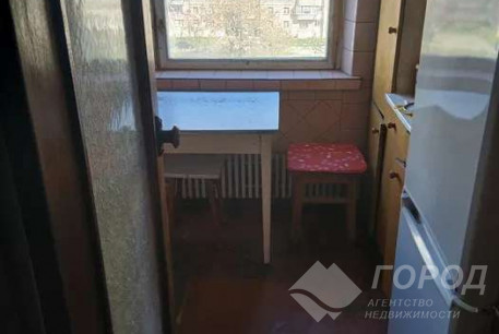 Продам 3-х кімнатну квартиру, Гагарина проспект, Спортивная метро, Код: 815403/1