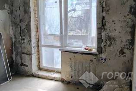 Продам 3-х кімнатну квартиру, , Код: 815412/1