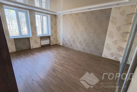 Продам 2-х кімнатну квартиру, Рогань, Докучаевское, Код: 815413/1
