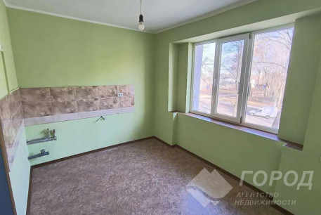 Продам 2-х кімнатну квартиру, Рогань, Докучаевское, Код: 815413/1