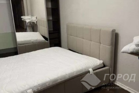 Сдам 2-х кімнатну квартиру, ХТЗ, Код: 815421/1