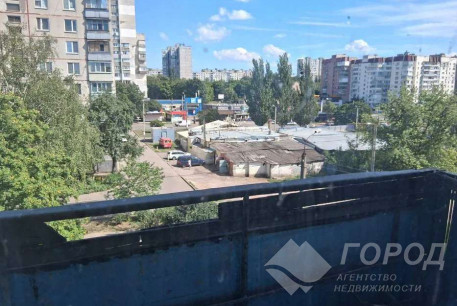 Продам 2-х кімнатну квартиру, Салтовка, Героев Труда метро, Код: 815428/1