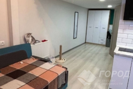 Продам 1-кімнатну квартиру, Центр, Код: 815458/1