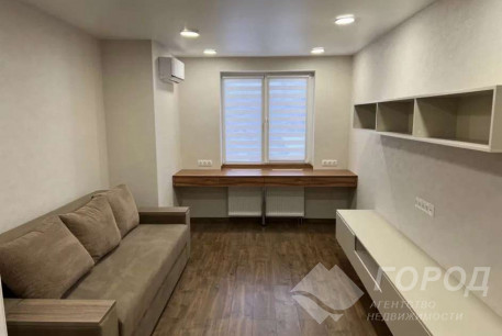 Сдам 1-кімнатну квартиру в новобудові, ХТЗ, ХТЗ метро, Код: 815461/1