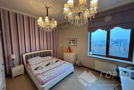 Сдам 3-х кімнатну квартиру в новобудові, Сосновая Горка, Научная метро, Код: 815467/1