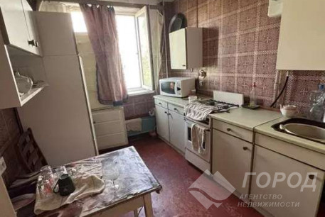 Сдам 3-х кімнатну квартиру, Рогань, Код: 815484/1