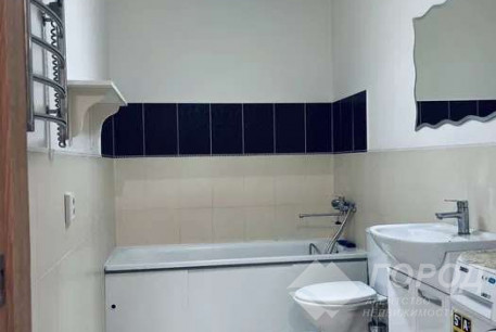 Сдам 1-кімнатну квартиру в новобудові, Центр, Код: 815497/1