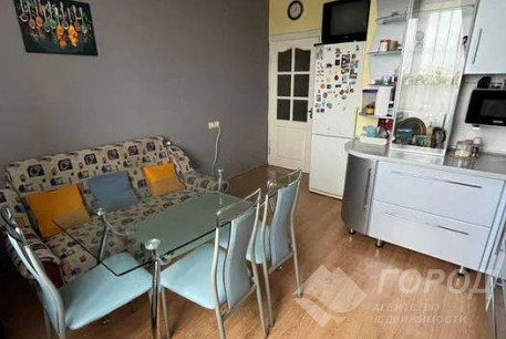 Продам 2-х кімнатну квартиру, Журавлевка, Киевская метро, Код: 815504/1