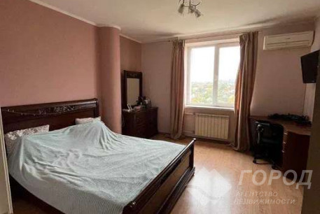 Продам 2-х кімнатну квартиру, Журавлевка, Киевская метро, Код: 815504/1