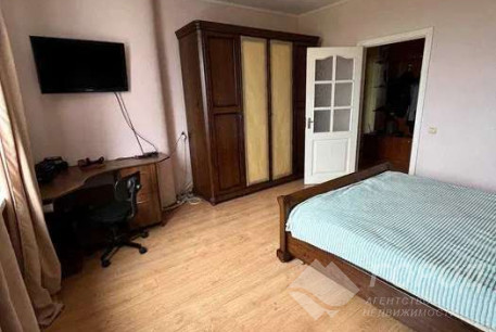 Продам 2-х кімнатну квартиру, Журавлевка, Киевская метро, Код: 815504/1