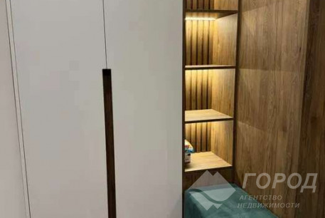 Продам 2-х кімнатну квартиру, Сосновая Горка, Научная метро, Код: 815512/1