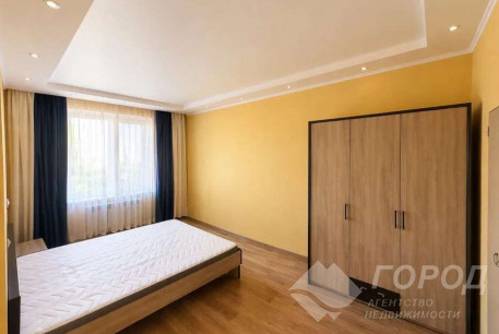 Продам 2-х кімнатну квартиру, Одесская, Код: 815516/1