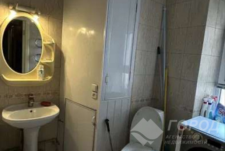 Продам 2-х кімнатну квартиру, Центральный рынок, Центральный Рынок метро, Код: 815539/1