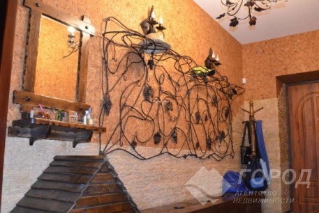 Продам 4-х кімнатну квартиру, Холодная Гора, Холодная Гора метро, Код: 815554/1