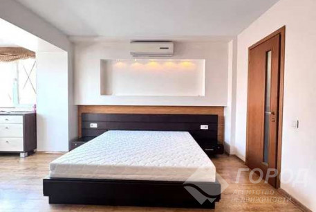 Продам 3-х кімнатну квартиру, Павлово поле, 23 Августа метро, Код: 815560/1