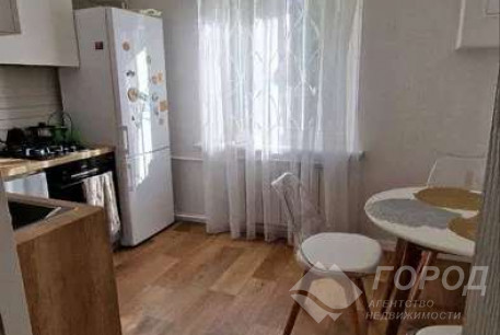 Продам 3-х кімнатну квартиру, Песочин, Код: 815561/1