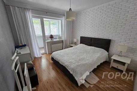 Продам 3-х кімнатну квартиру, Песочин, Код: 815561/1
