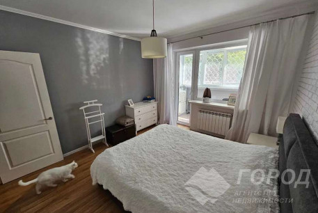 Продам 3-х кімнатну квартиру, Песочин, Код: 815561/1