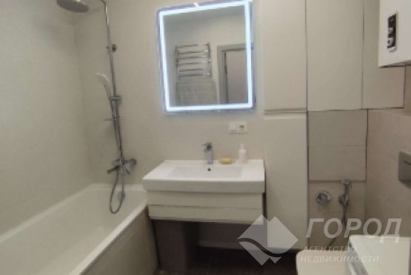 Продам 3-х кімнатну квартиру, Новые дома, Маршала Жукова метро (Дворец спорта), Код: 815563/1