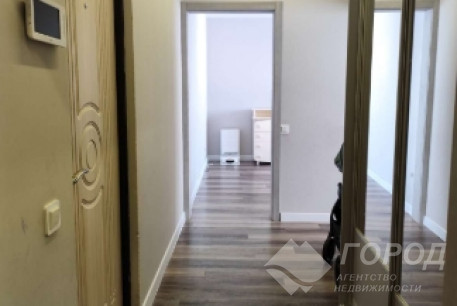 Продам 3-х кімнатну квартиру, Новые дома, Маршала Жукова метро (Дворец спорта), Код: 815563/1