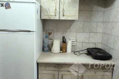 Сдам гостинку, Новые дома, Армейская метро (Советской Армии), Код: 815566/1