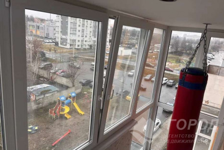 Продам 1-кімнатну квартиру, Новые дома, Маршала Жукова метро (Дворец спорта), Код: 815574/1