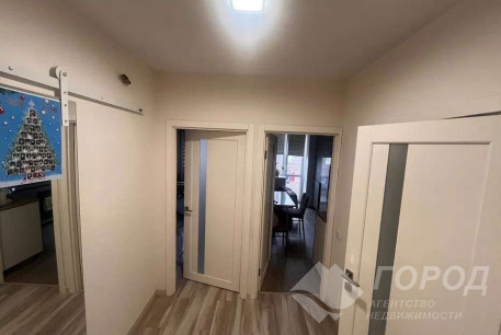 Продам 1-кімнатну квартиру, Новые дома, Маршала Жукова метро (Дворец спорта), Код: 815574/1