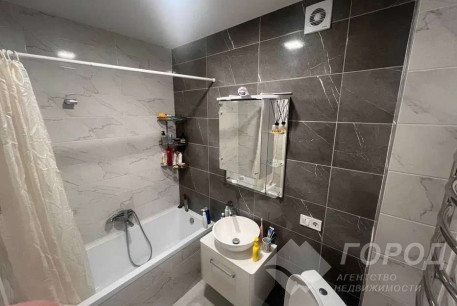 Продам 1-кімнатну квартиру, Новые дома, Маршала Жукова метро (Дворец спорта), Код: 815574/1