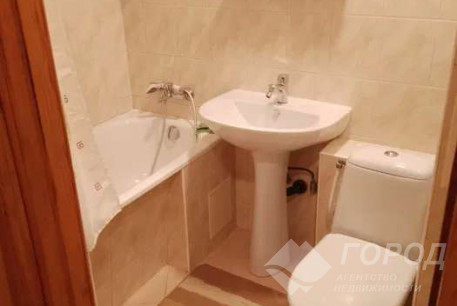 Продам 1-кімнатну квартиру, Рогань, Код: 815595/2