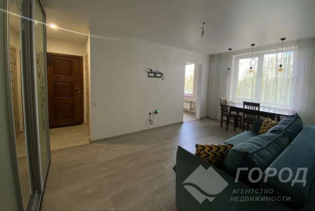 Продам 3-х кімнатну квартиру, Салтовка, 522 м/р, Код: 815617/1