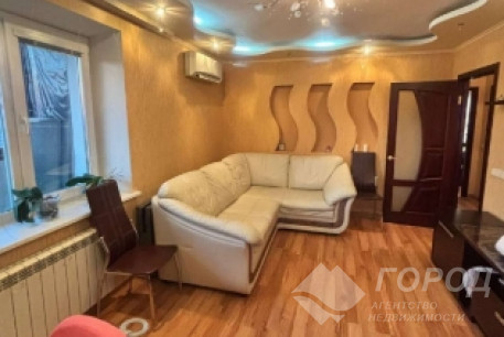 Продам 2-х кімнатну квартиру, Алексеевка, Код: 815629/1