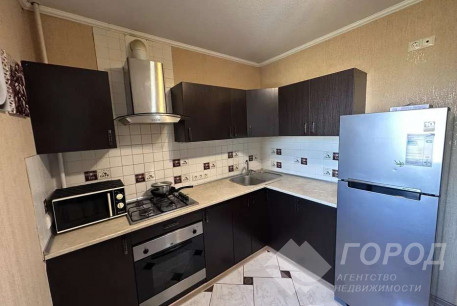 Сдам 3-х кімнатну квартиру, Гагарина проспект, Код: 815636/1