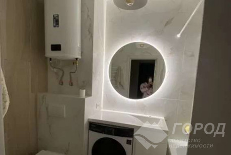 Продам 1-кімнатну квартиру в новобудові, Центральный рынок, Центральный Рынок метро, Код: 815653/1