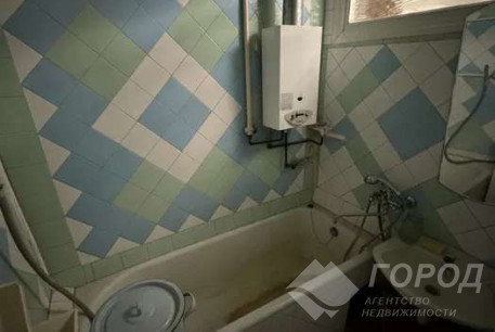 Продам 2-х кімнатну квартиру, Центр, Площадь Конституции метро (Советская), Код: 815653/2