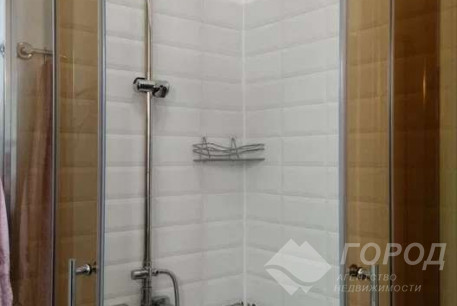 Продам 2-х кімнатну квартиру, Центр, Код: 815685/1