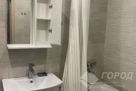 Продам 1-кімнатну квартиру в новобудові, ХТЗ, ХТЗ метро, Код: 815694/1